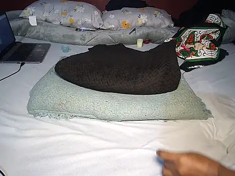 Finito cutie online show from March 23, 2026, 2:15 am