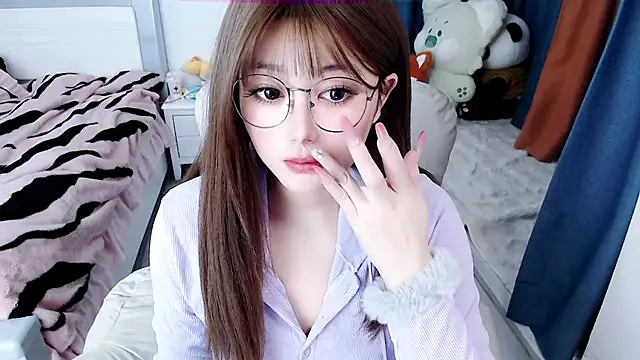 Snapshot of Sweet-18wanwan chatting on February 13, 2026, 4:47 pm Sweet-18wanwan online show from February 13, 2026, 4:47 pm