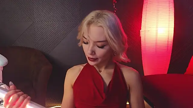 SandraBoyl online show from February 25, 2025, 4:14 am