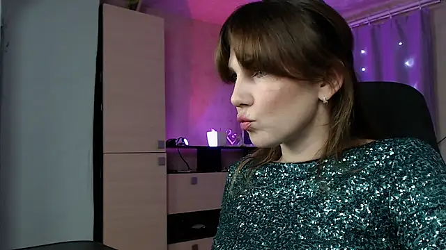 Daniela Cooperr online show from October 12, 2025, 5:23 pm