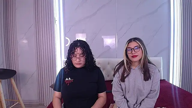 Snapshot of Little_Cuttie_ chatting on September 15, 2025, 3:50 am Little Cuttie online show from September 15, 2025, 3:50 am