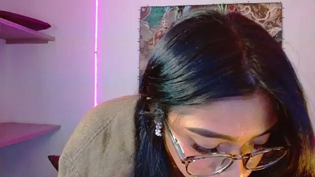 Snapshot of SaraApril_1 chatting on December 14, 2024, 8:56 am SaraApril 1 online show from December 14, 2024, 8:56 am