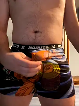 youlo71 online show from October 31, 2025, 9:38 pm