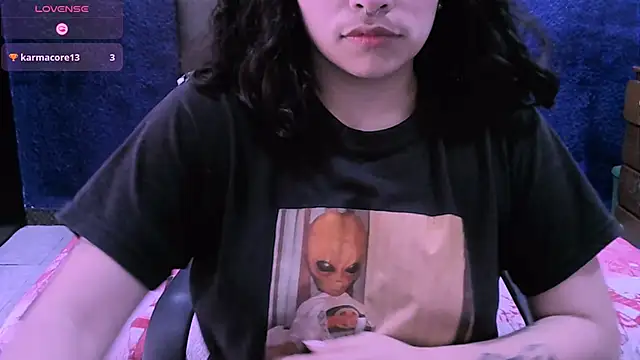 Snapshot of NinaYellow chatting on October 22, 2025, 3:56 pm NinaYellow online show from October 22, 2025, 3:56 pm