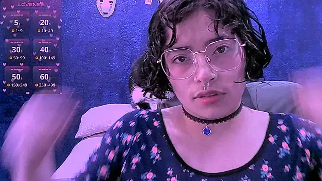 Snapshot of NinaYellow chatting on July 13, 2026, 12:52 pm NinaYellow online show from July 13, 2026, 12:52 pm