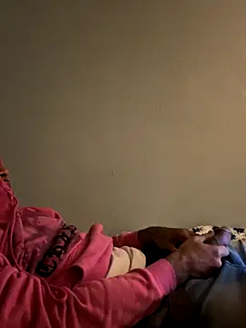 Nosleeptapoutvol1xxx online show from November 3, 2025, 5:25 pm