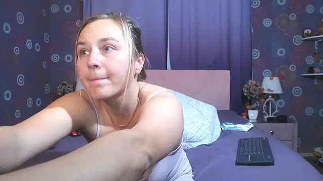 SquirtyAlice online show from November 7, 2025, 8:53 pm