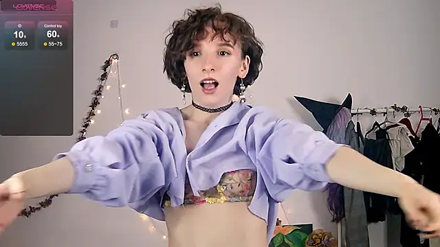 Violet Veliya online show from November 28, 2025, 5:37 pm