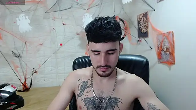 DmitriSanders online show from December 10, 2024, 12:17 am