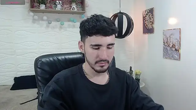 DmitriSanders online show from January 16, 2025, 8:36 pm