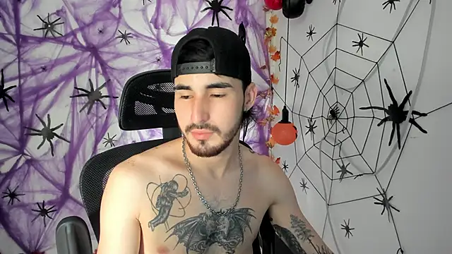 DmitriSanders online show from October 16, 2025, 8:10 pm