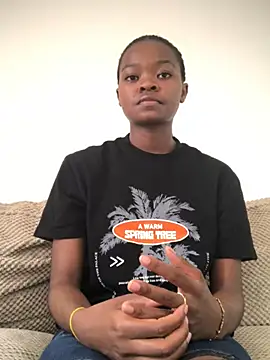 Grusha19 online show from December 13, 2024, 10:19 am