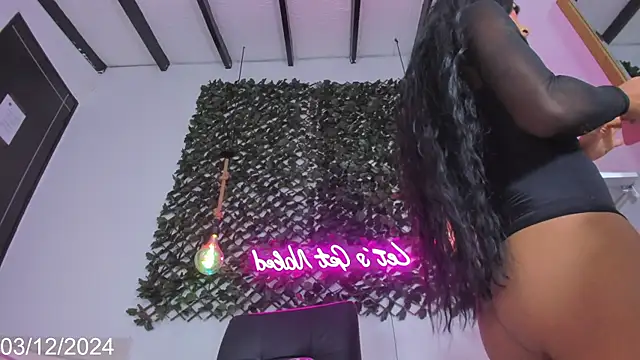 Snapshot of Brianna_Stars chatting on December 3, 2024, 8:50 pm Brianna Stars online show from December 3, 2024, 8:50 pm