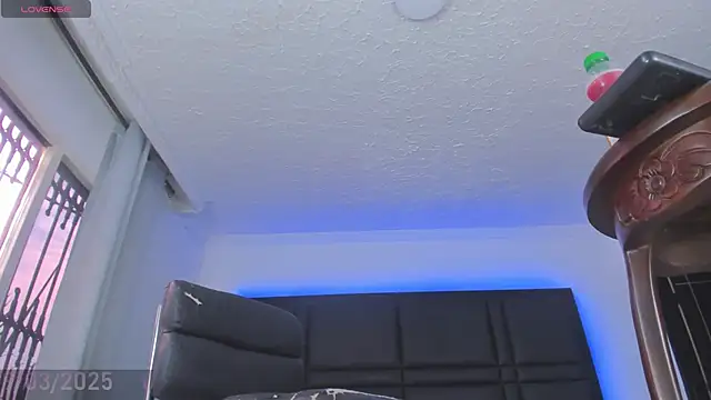 Snapshot of Brianna_Stars chatting on March 9, 2025, 2:43 pm Brianna Stars online show from March 9, 2025, 2:43 pm