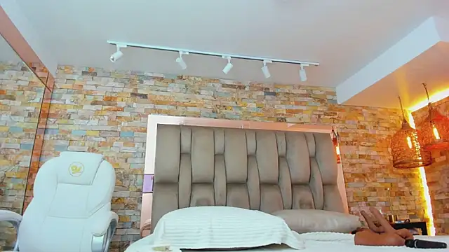 karla dunn online show from March 3, 2026, 8:37 pm