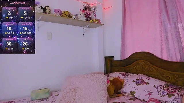 ParisShayk online show from February 19, 2025, 9:03 pm