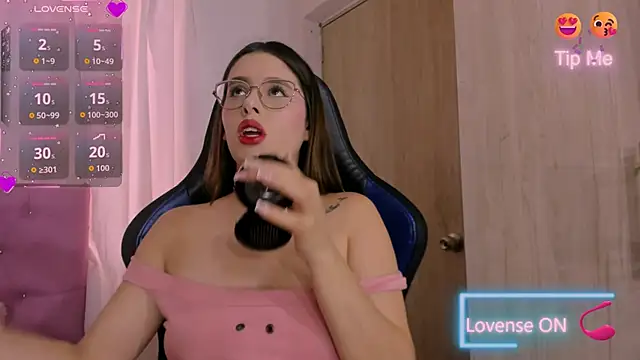 Snapshot of ParisShayk chatting on March 18, 2026, 6:00 pm ParisShayk online show from March 18, 2026, 6:00 pm