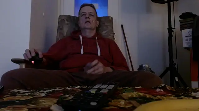 Snapshot of Cordt30 chatting on April 5, 2026, 7:11 pm Cordt30 online show from April 5, 2026, 7:11 pm