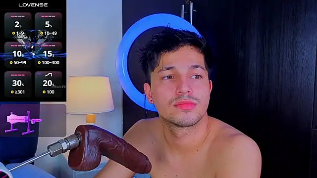 Issac james  online show from May 30, 2026, 5:04 am