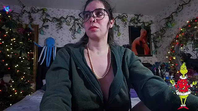Elizabeth77  online show from December 23, 2024, 10:10 am