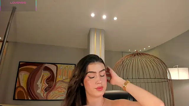 PaulinaSantos  online show from July 13, 2026, 7:38 pm