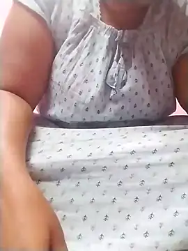 Tamilpriya46 online show from January 6, 2025, 8:03 am