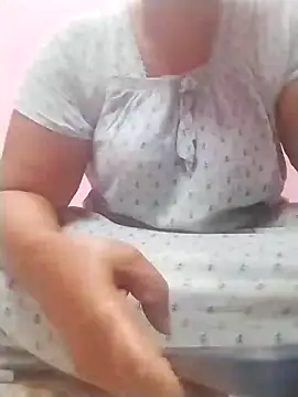 Tamilpriya46 online show from January 31, 2025, 1:34 pm