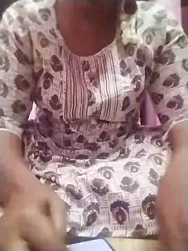 Tamilpriya46 online show from February 5, 2025, 4:47 pm