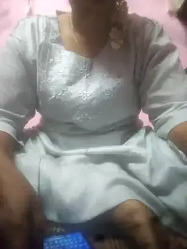 Tamilpriya46 online show from February 6, 2025, 4:25 pm