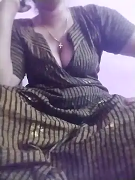 Tamilpriya46 online show from February 21, 2025, 7:56 am