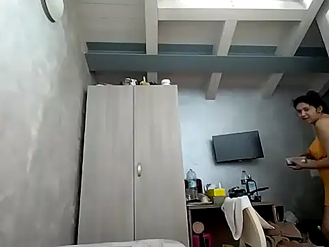 kamillytransex online show from February 10, 2026, 11:36 am