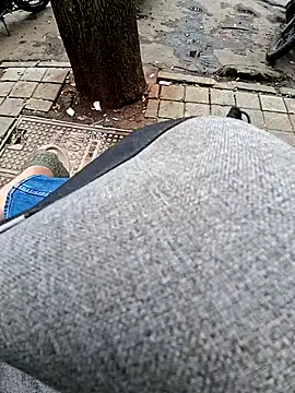 Snapshot of Exhibitionist1508 chatting on September 12, 2025, 6:13 am Exhibitionist1508 online show from September 12, 2025, 6:13 am