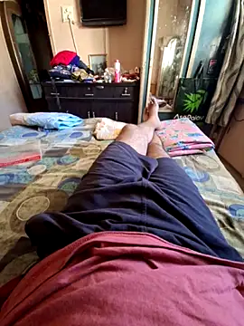 Snapshot of Exhibitionist1508 chatting on December 20, 2025, 4:08 am Exhibitionist1508 online show from December 20, 2025, 4:08 am