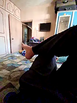 Snapshot of Exhibitionist1508 chatting on December 21, 2025, 5:14 am Exhibitionist1508 online show from December 21, 2025, 5:14 am