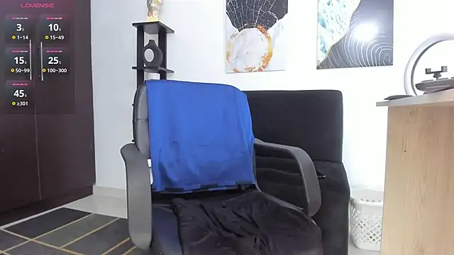 Alex sc  online show from March 21, 2025, 3:22 am