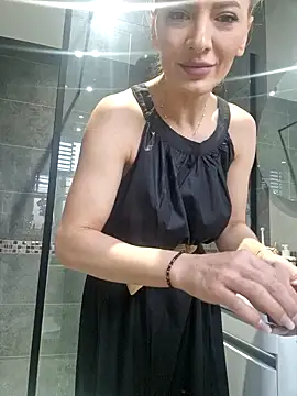 SweetMonicaUK online show from December 3, 2024, 9:44 am