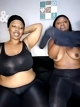 TheDoubleTrouble18xxx online show from March 19, 2025, 7:17 pm