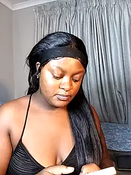 TheDoubleTrouble18xxx online show from April 21, 2026, 6:44 pm