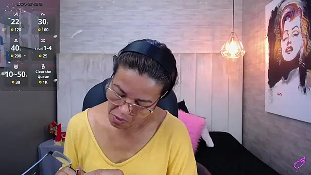 MaturePure online show from January 20, 2025, 4:23 pm