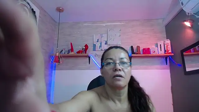 MaturePure online show from October 24, 2025, 8:27 pm