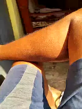 Snapshot of Brown_Munda047 chatting on October 25, 2025, 4:31 am Brown Munda047 online show from October 25, 2025, 4:31 am