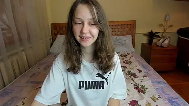 AfinaCutie online show from October 21, 2025, 1:01 pm