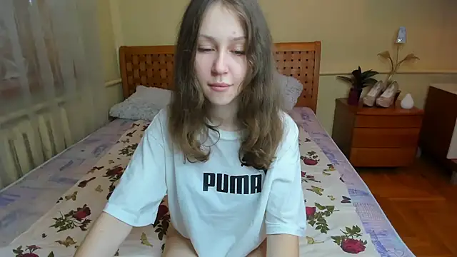 AfinaCutie online show from November 24, 2025, 1:44 pm