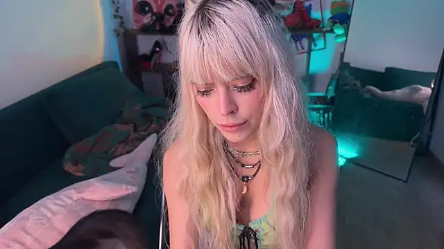 Eerectioneering online show from September 27, 2025, 10:53 am