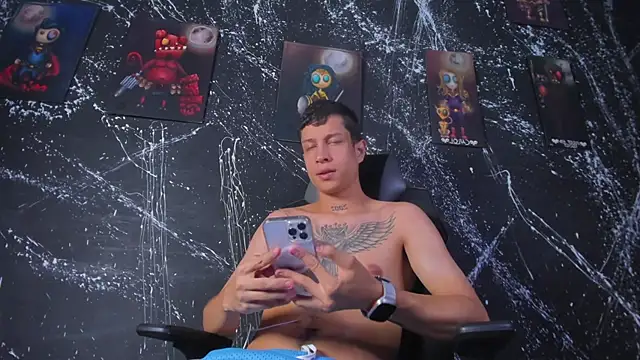 AgarEvans online show from February 15, 2026, 5:04 am