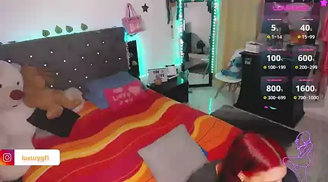 Pocahontaslovex online show from December 18, 2024, 4:31 am