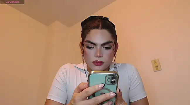 Snapshot of cheryl_blossom69 chatting on January 15, 2025, 11:08 pm cheryl blossom69 online show from January 15, 2025, 11:08 pm