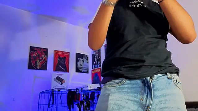 Snapshot of GaelOconner chatting on October 23, 2025, 2:33 am GaelOconner online show from October 23, 2025, 2:33 am