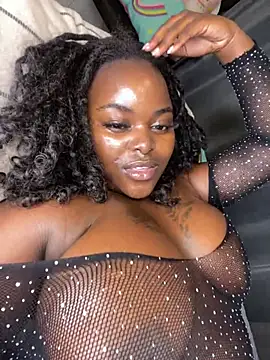 Snapshot of Honeycoco0211 chatting on March 8, 2025, 4:17 pm Honeycoco0211 online show from March 8, 2025, 4:17 pm