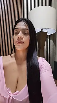 Deisy Torres online show from February 6, 2026, 9:18 pm